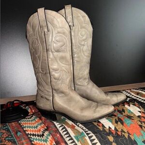 Vintage Kenny Rogers Gray Cowgirl Boots